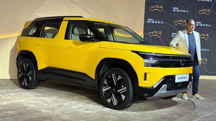 Tata-Sierra-2025-साल-के-अंत-में-एक-नए-अंदाज-में-पेश-हो-चुकी-है