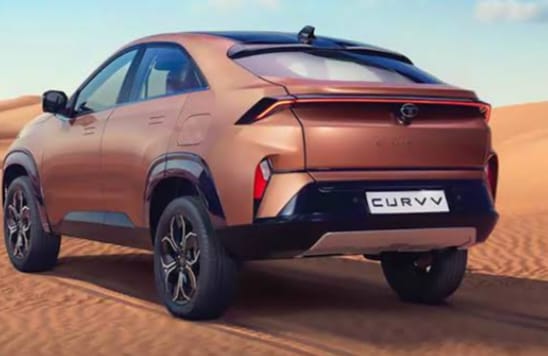 Tata-Curve-ने-2026-में-पूरे-साल-भर-बनाई-अपनी-एक-शानदार-पहचान