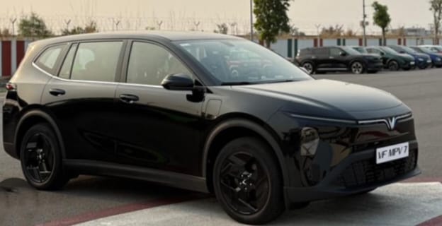 Vin-Fast-MPV-7-लॉन्च-से-पहले-चर्चा-में—क्या-यह-Innova -को-देगी-कड़ी-चुनौती