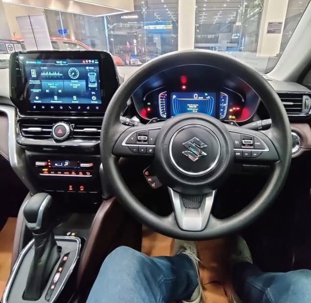 क्या आप सोच रहे Maruti Suzuki Grand Vitara खरीदने का तो मिलेगी पूरे 1.50 लाख रुपए सस्ती जानिए क्या हैं कीमत