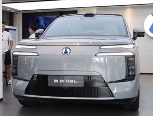 BYD-Denza-N8L-हुई-लॉन्च –430KM-रेंज-और-सुपर-फास्ट-चार्जिंग-के-साथ-EV-मार्केट-में-नया-तूफान