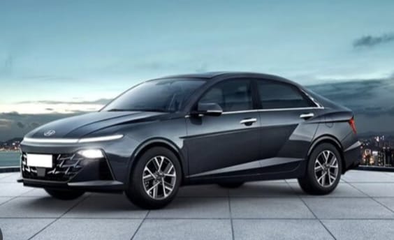 पैसे बचाओ या नई टेक्नोलॉजी पाओ? New Hyundai Verna Discount 2026 vs New Honda City – पूरी अपडेट