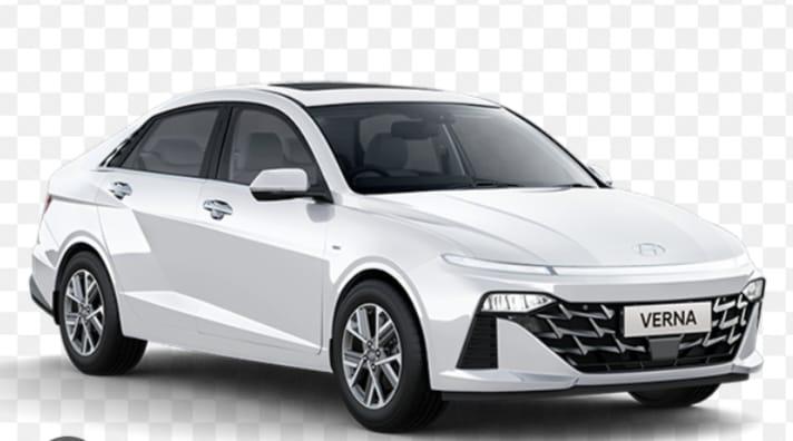 पैसे बचाओ या नई टेक्नोलॉजी पाओ? New Hyundai Verna Discount 2026 vs New Honda City – पूरी अपडेट